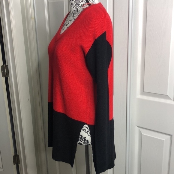 Vince Camuto Red Black Block Lightweight Sweater XS - Picture 2 of 6